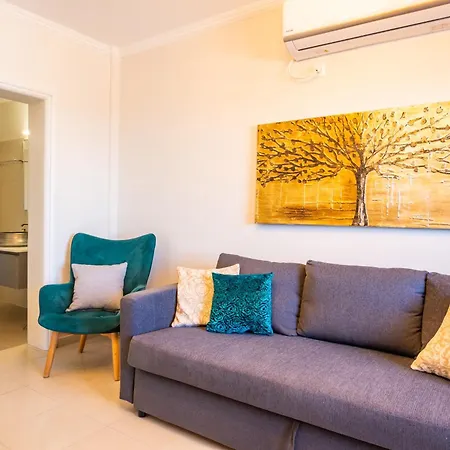 Semesterbostad Danai Voládha