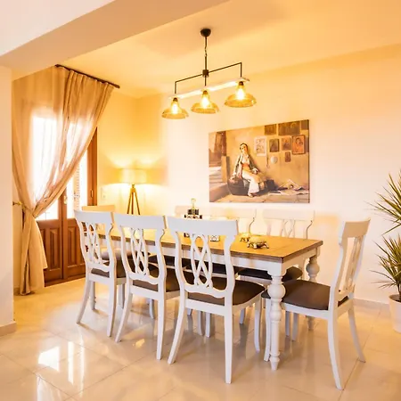 Semesterbostad Danai Voládha