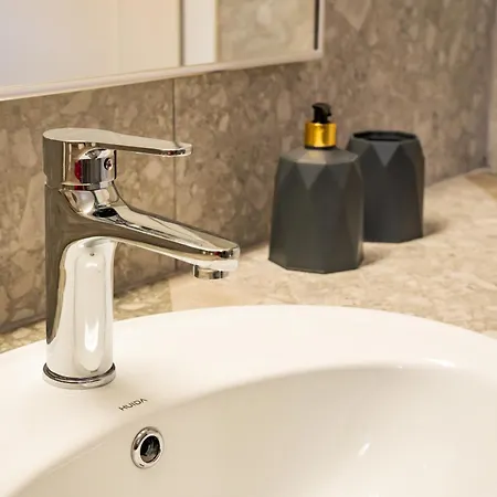 Semesterbostad Danai *