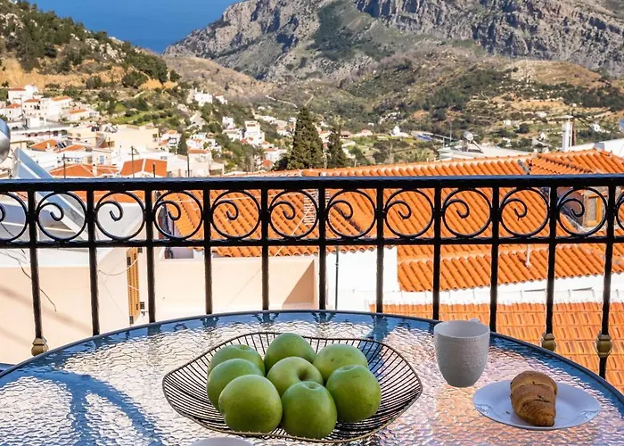 Danai بيت للعطل