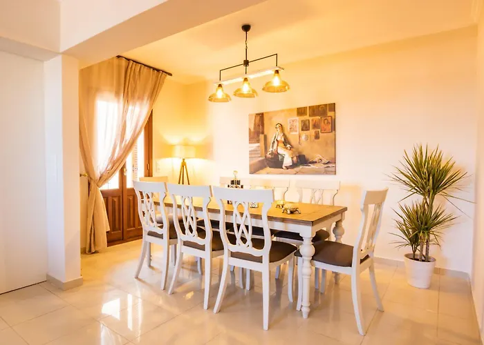 بيت للعطل Danai Voládha