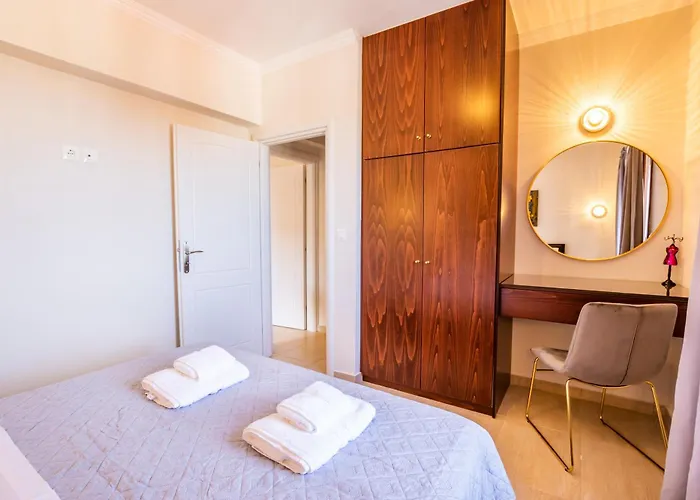 Danai بيت للعطل Voládha